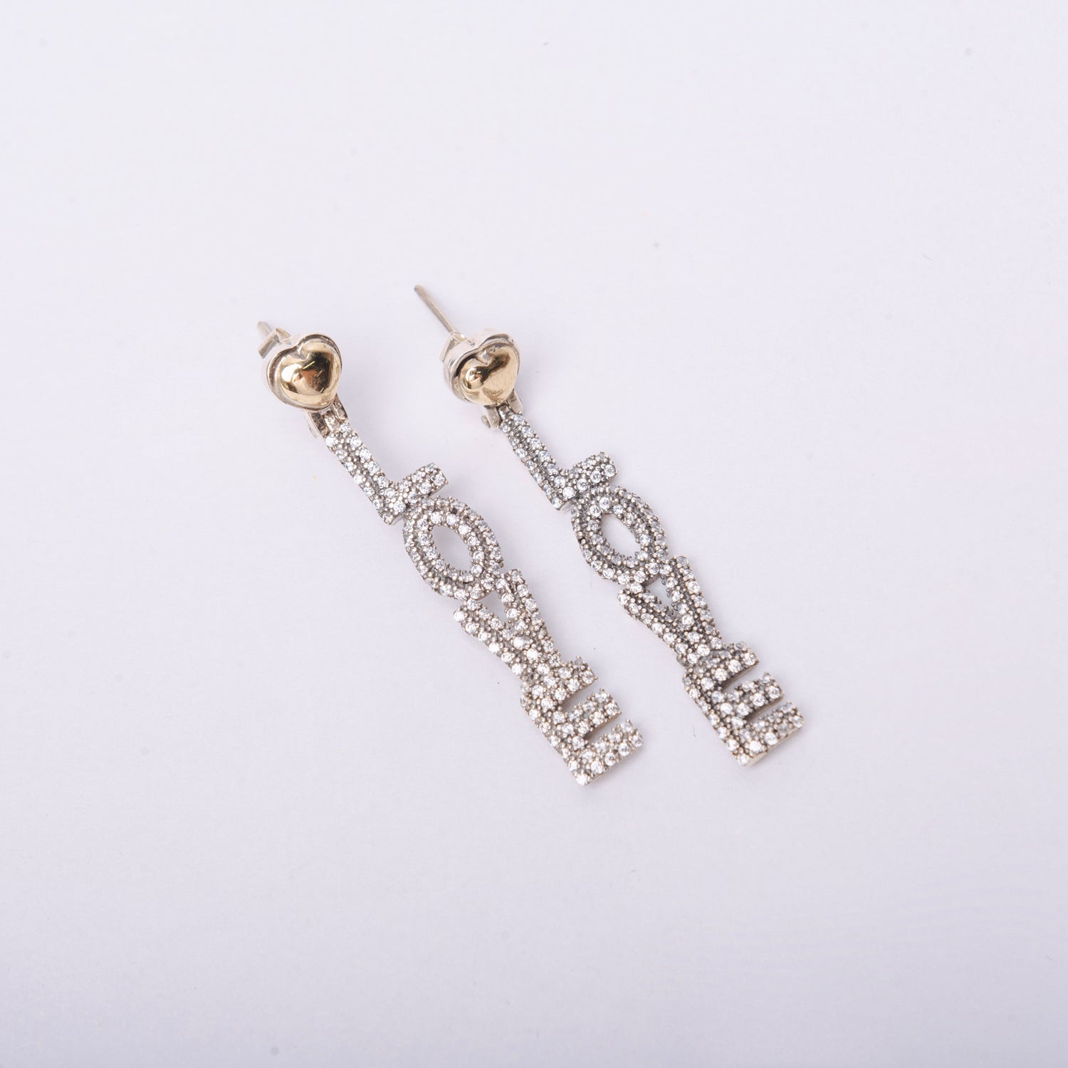 Aretes LOVE