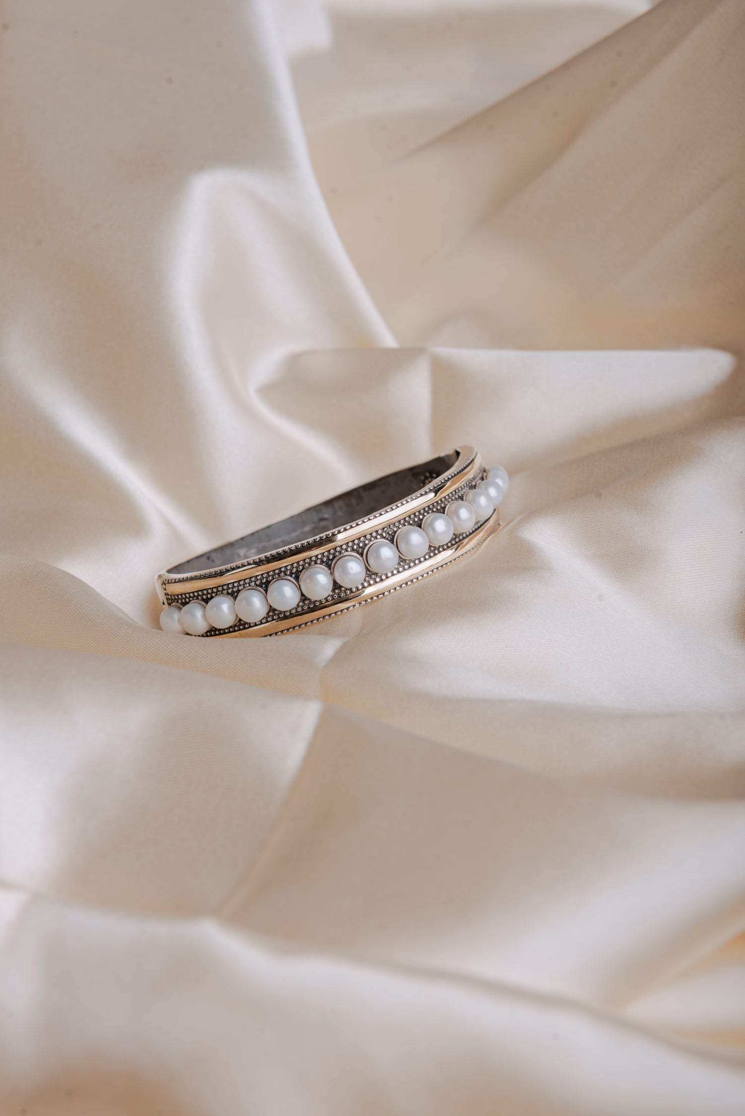Aura Pearl – Brazalete