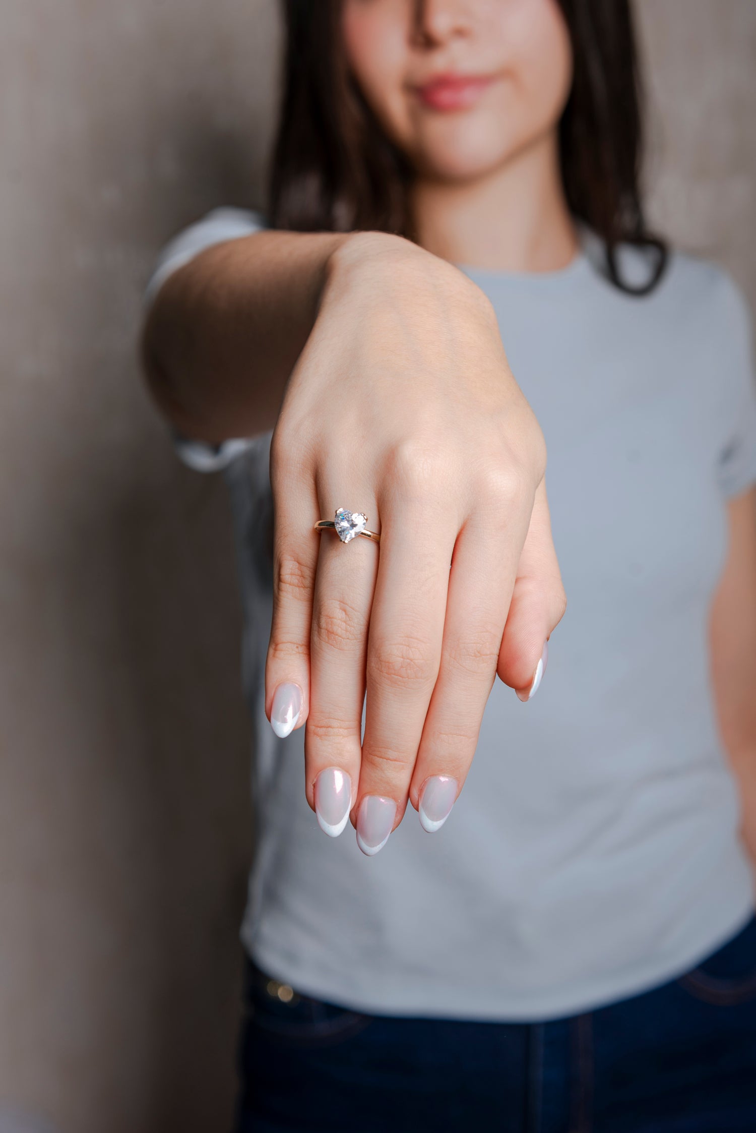 Anillo Solitario Corazon de Luz