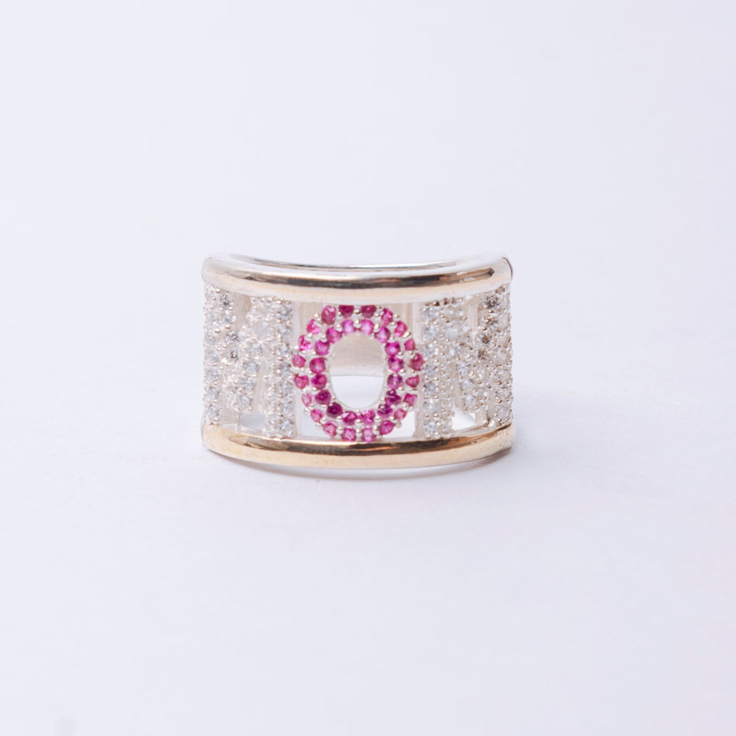 Anillo MOM